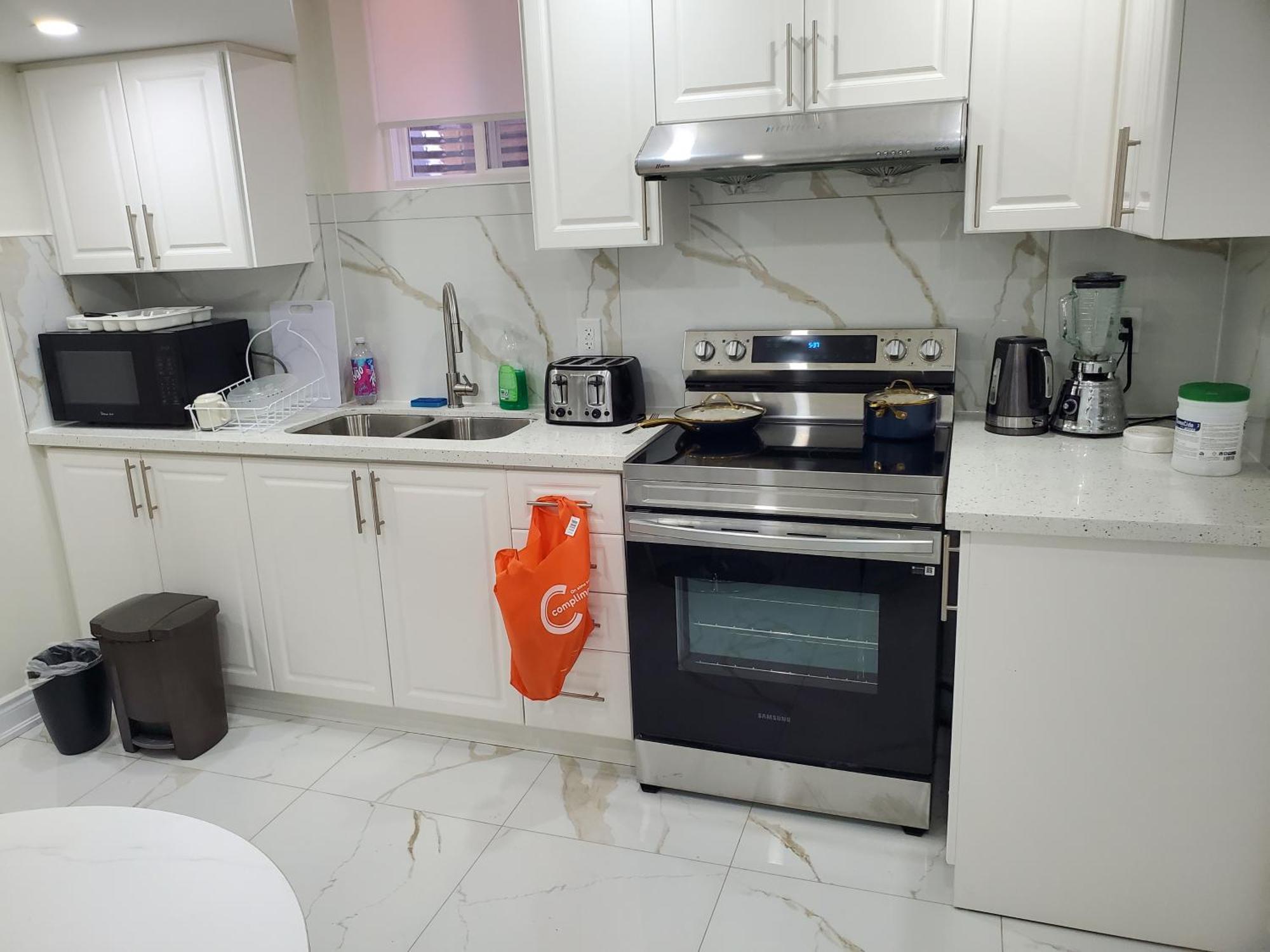Raesabu Guest House 브램턴 외부 사진